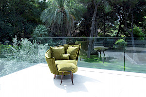 Polstersessel inkl. Hocker-Tisch Z22731