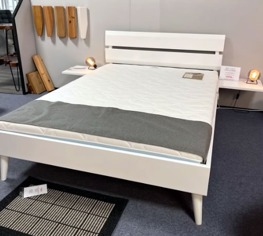 Komplettset Massivholz Bett Kiefer astfrei weiß la